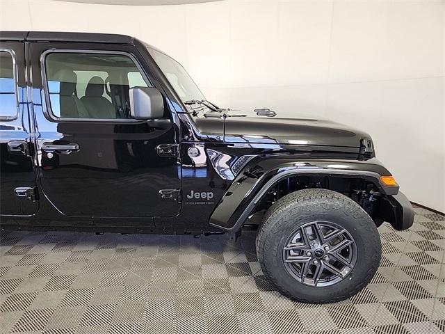 new 2024 Jeep Gladiator car, priced at $49,442