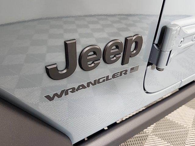 new 2024 Jeep Wrangler car, priced at $47,175