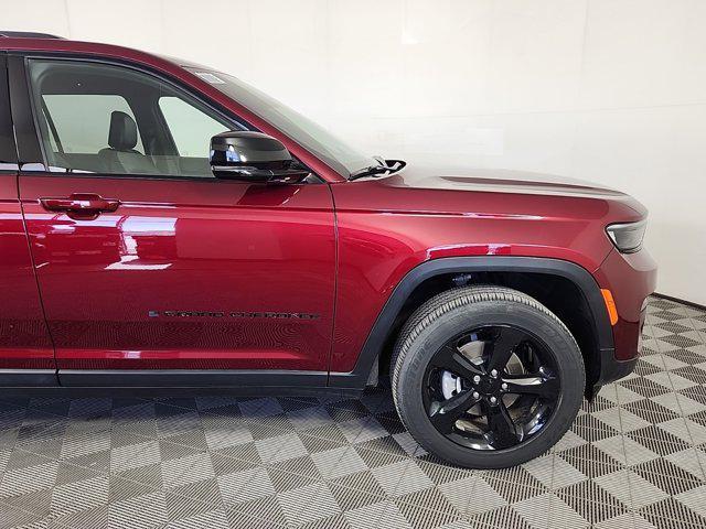 new 2023 Jeep Grand Cherokee car, priced at $42,430