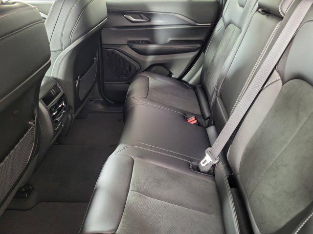 new 2025 Jeep Grand Cherokee car, priced at $46,930