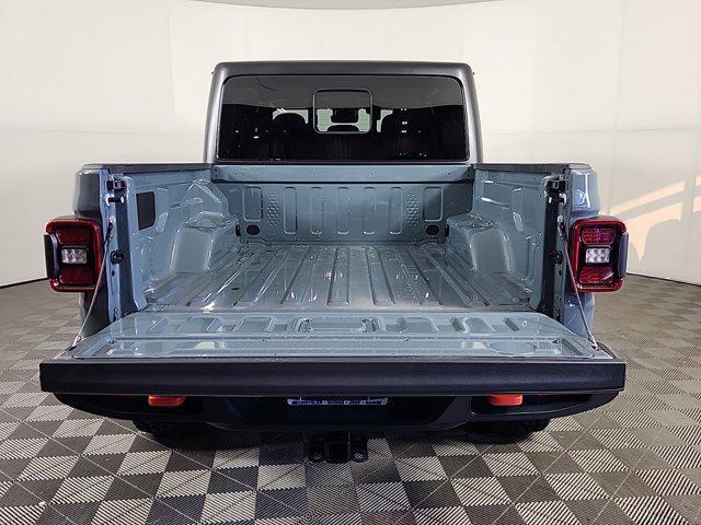 new 2025 Jeep Gladiator car, priced at $57,475