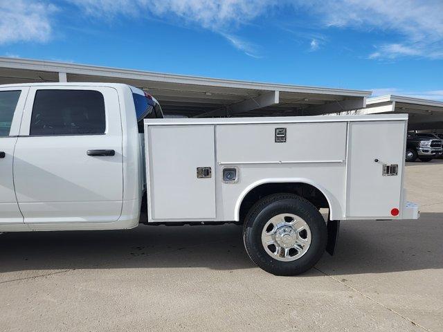 new 2024 Ram 3500 car, priced at $71,664