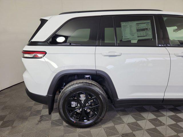 new 2025 Jeep Grand Cherokee car, priced at $46,805