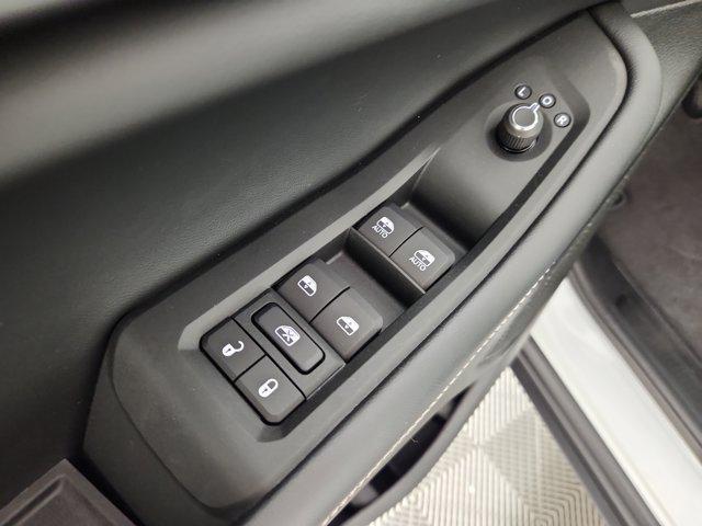 new 2025 Jeep Grand Cherokee car, priced at $46,805