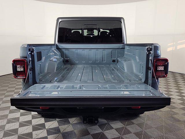 new 2025 Jeep Gladiator car, priced at $57,475