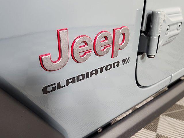 new 2025 Jeep Gladiator car, priced at $57,475