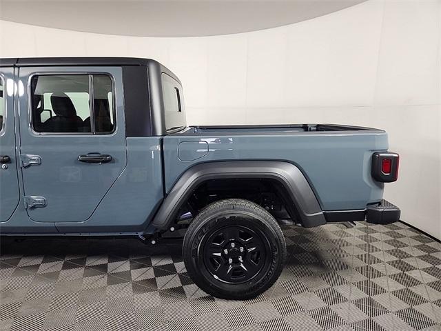 new 2024 Jeep Gladiator car, priced at $42,474