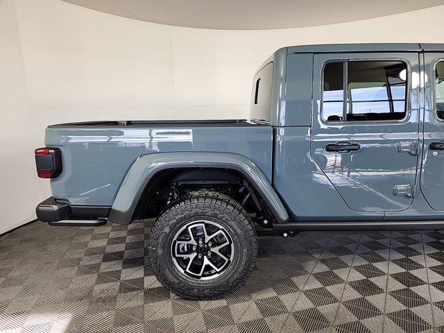 new 2025 Jeep Gladiator car, priced at $57,497