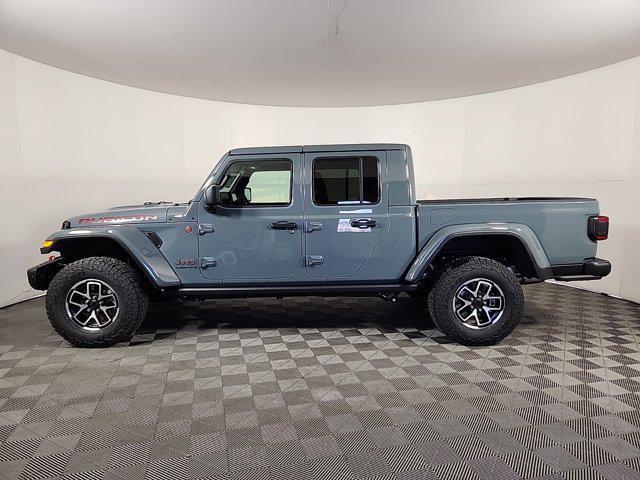 new 2025 Jeep Gladiator car, priced at $57,497