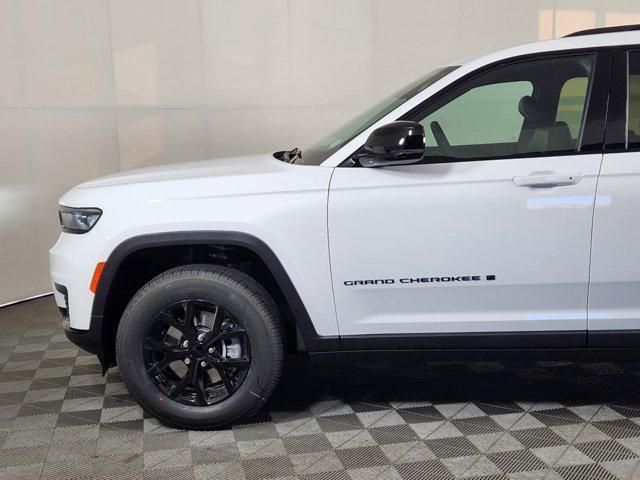 new 2025 Jeep Grand Cherokee L car, priced at $48,930