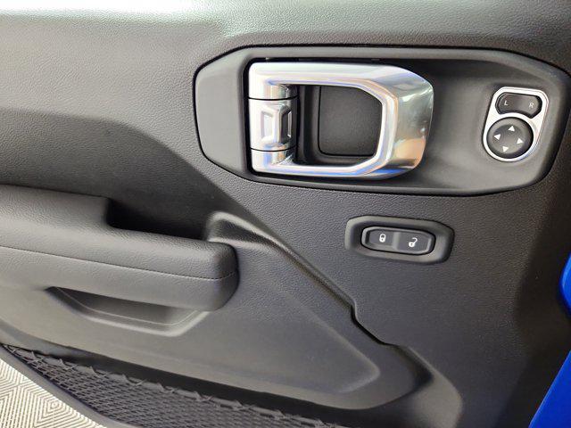 new 2025 Jeep Gladiator car, priced at $47,398