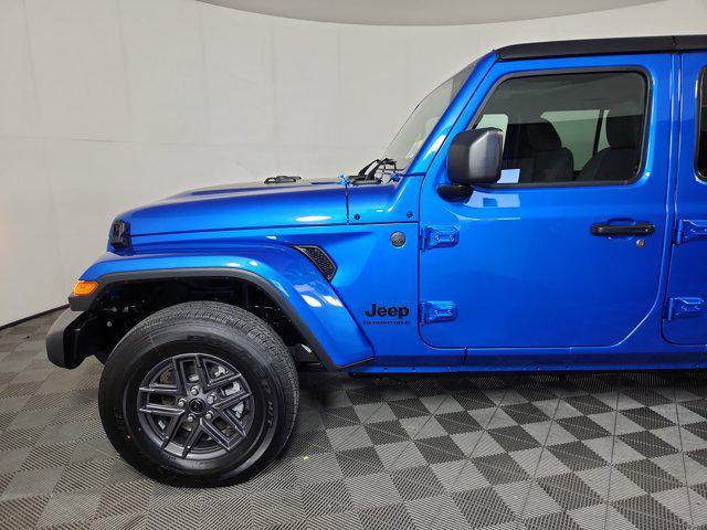 new 2025 Jeep Gladiator car, priced at $47,398