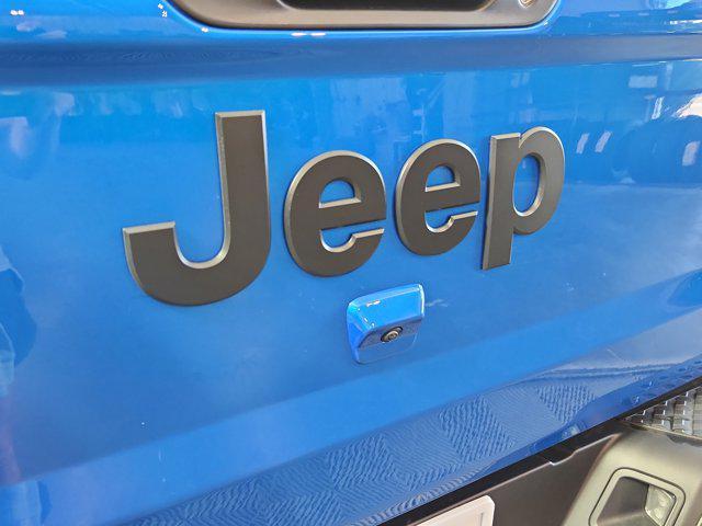 new 2025 Jeep Gladiator car, priced at $47,398