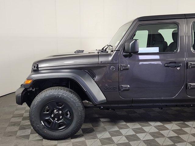 new 2024 Jeep Gladiator car, priced at $44,770