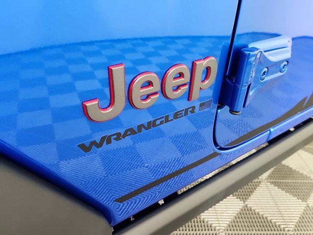 new 2025 Jeep Wrangler car, priced at $59,575