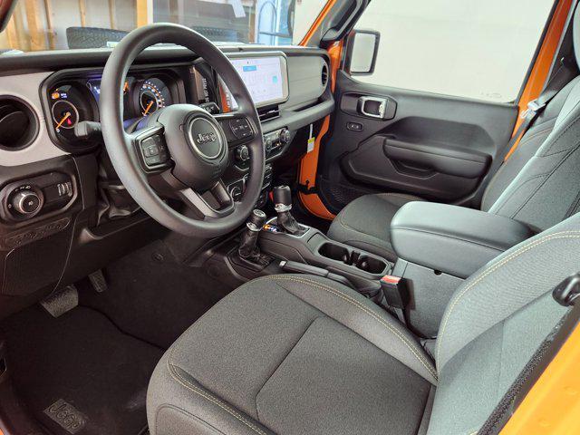 new 2025 Jeep Wrangler car, priced at $44,384