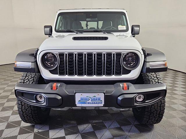 new 2025 Jeep Gladiator car, priced at $54,385