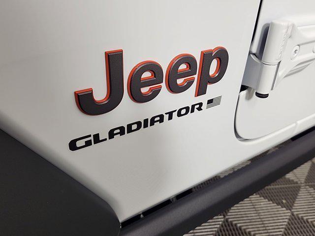 new 2025 Jeep Gladiator car, priced at $54,385