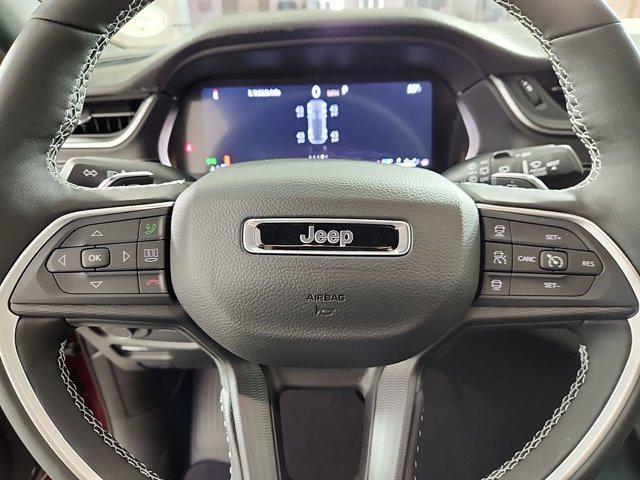 new 2025 Jeep Grand Cherokee car, priced at $44,205