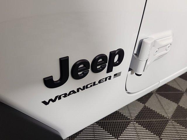 new 2025 Jeep Wrangler car, priced at $42,420