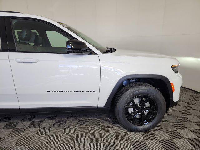 new 2025 Jeep Grand Cherokee car, priced at $44,430