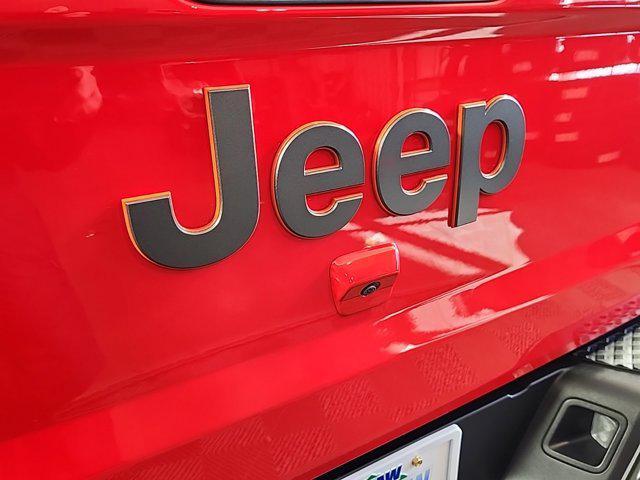 new 2025 Jeep Gladiator car, priced at $53,497