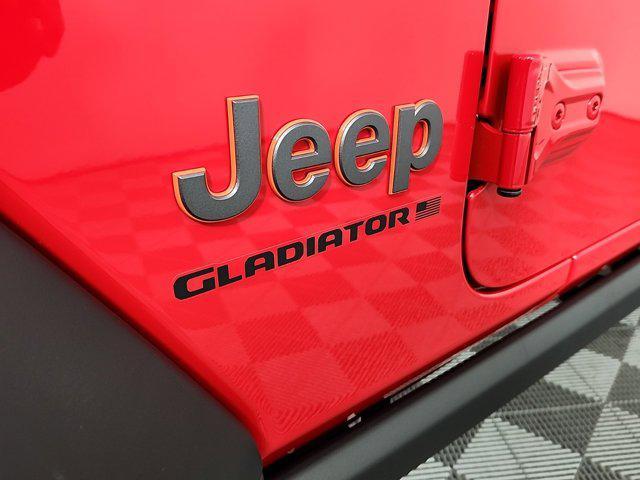 new 2025 Jeep Gladiator car, priced at $53,497