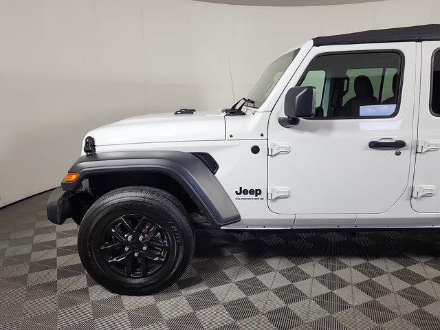 used 2023 Jeep Gladiator car, priced at $32,957