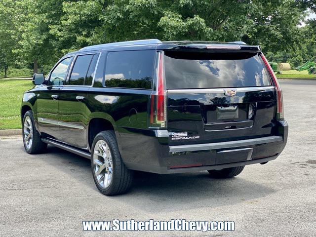 used 2019 Cadillac Escalade ESV car, priced at $32,998