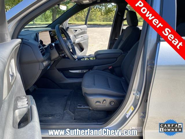 used 2024 Chevrolet Traverse car, priced at $38,698
