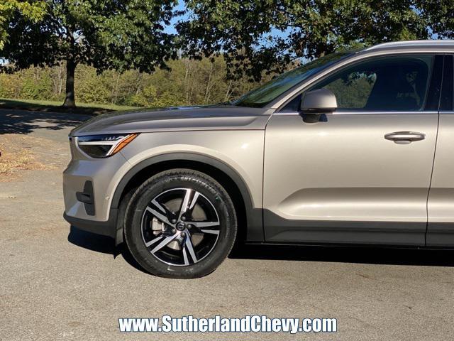 used 2023 Volvo XC40 car, priced at $29,998