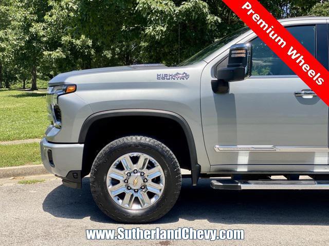 used 2024 Chevrolet Silverado 2500 car, priced at $65,768