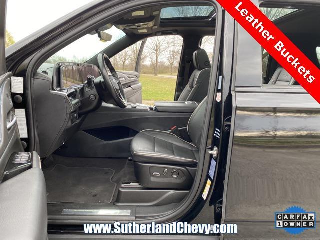 used 2023 Cadillac Escalade ESV car, priced at $72,798