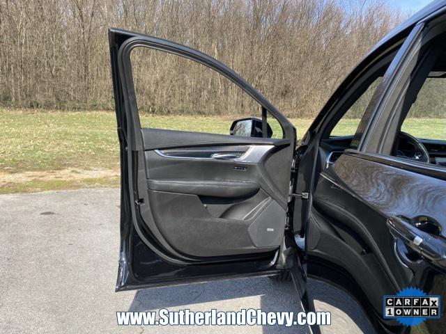 used 2023 Cadillac XT6 car, priced at $43,398
