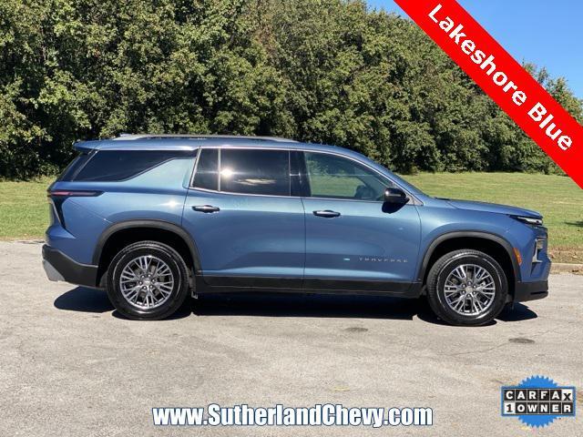 used 2024 Chevrolet Traverse car, priced at $35,488