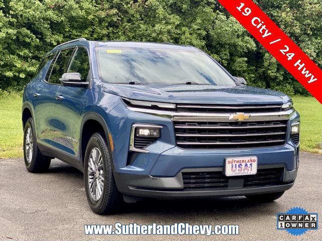 used 2024 Chevrolet Traverse car, priced at $39,999