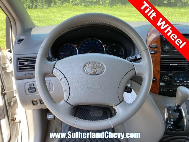 used 2007 Toyota Sienna car, priced at $3,988