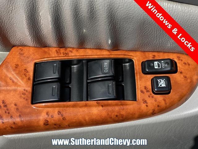 used 2007 Toyota Sienna car, priced at $3,988