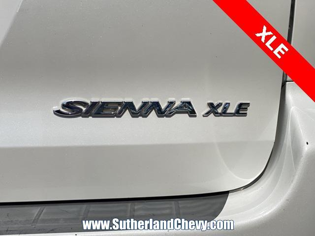 used 2007 Toyota Sienna car, priced at $3,988