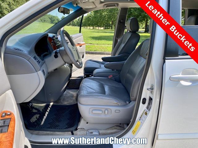 used 2007 Toyota Sienna car, priced at $3,988