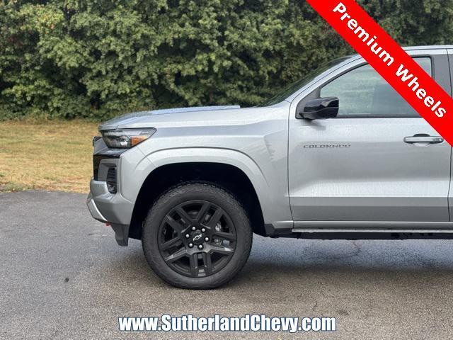 new 2025 Chevrolet Colorado car, priced at $43,340