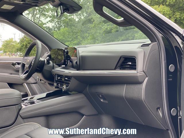 new 2025 Chevrolet Suburban car, priced at $81,885