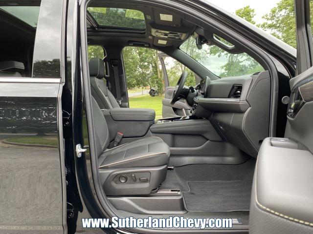 new 2025 Chevrolet Suburban car, priced at $81,885