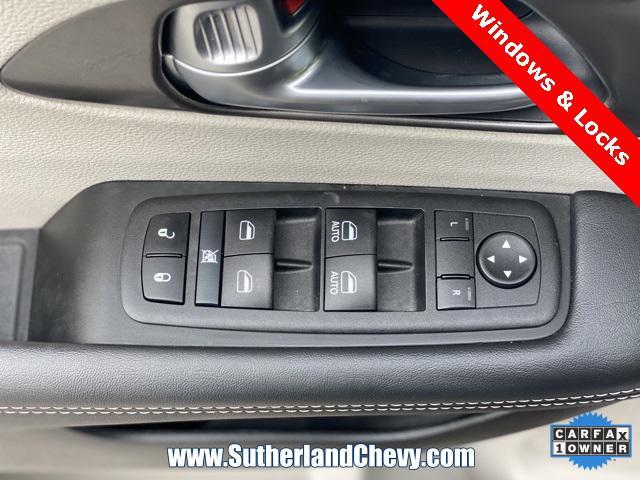 used 2024 Chrysler Pacifica car, priced at $34,428