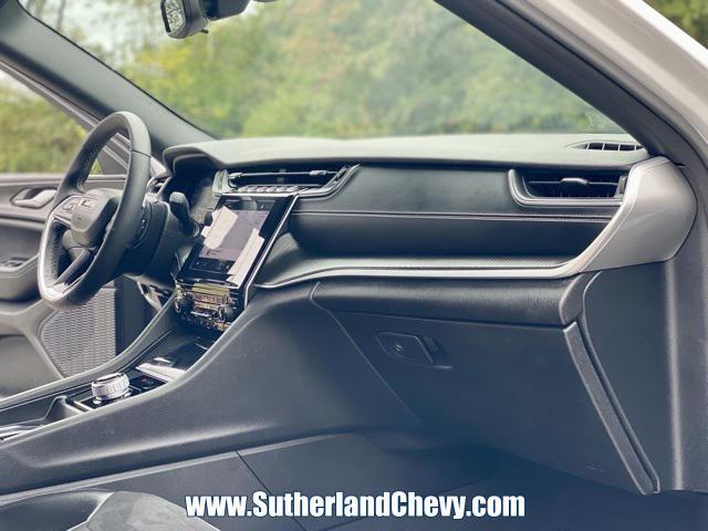 used 2024 Jeep Grand Cherokee L car, priced at $28,798