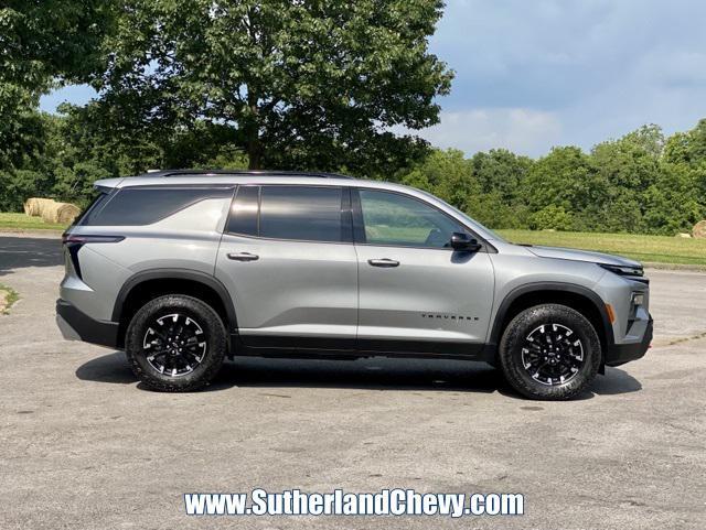 new 2025 Chevrolet Traverse car