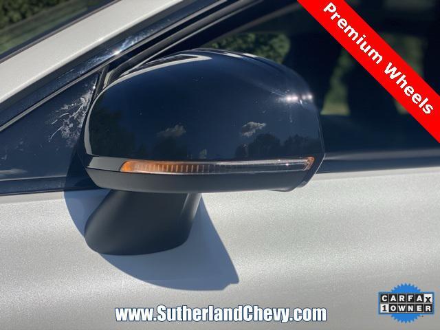 used 2022 Volvo S60 Recharge Plug-In Hybrid car, priced at $26,598
