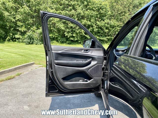 used 2024 Jeep Grand Cherokee L car, priced at $38,298