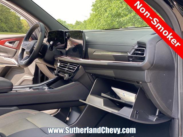 used 2025 Chevrolet Traverse car, priced at $51,288