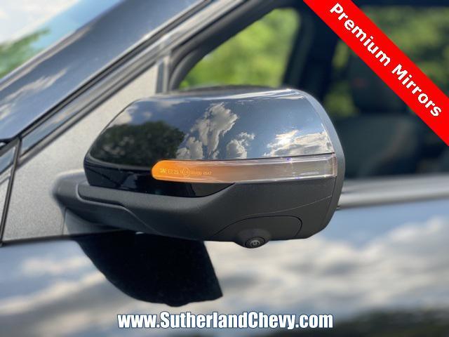 used 2025 Chevrolet Traverse car, priced at $51,288